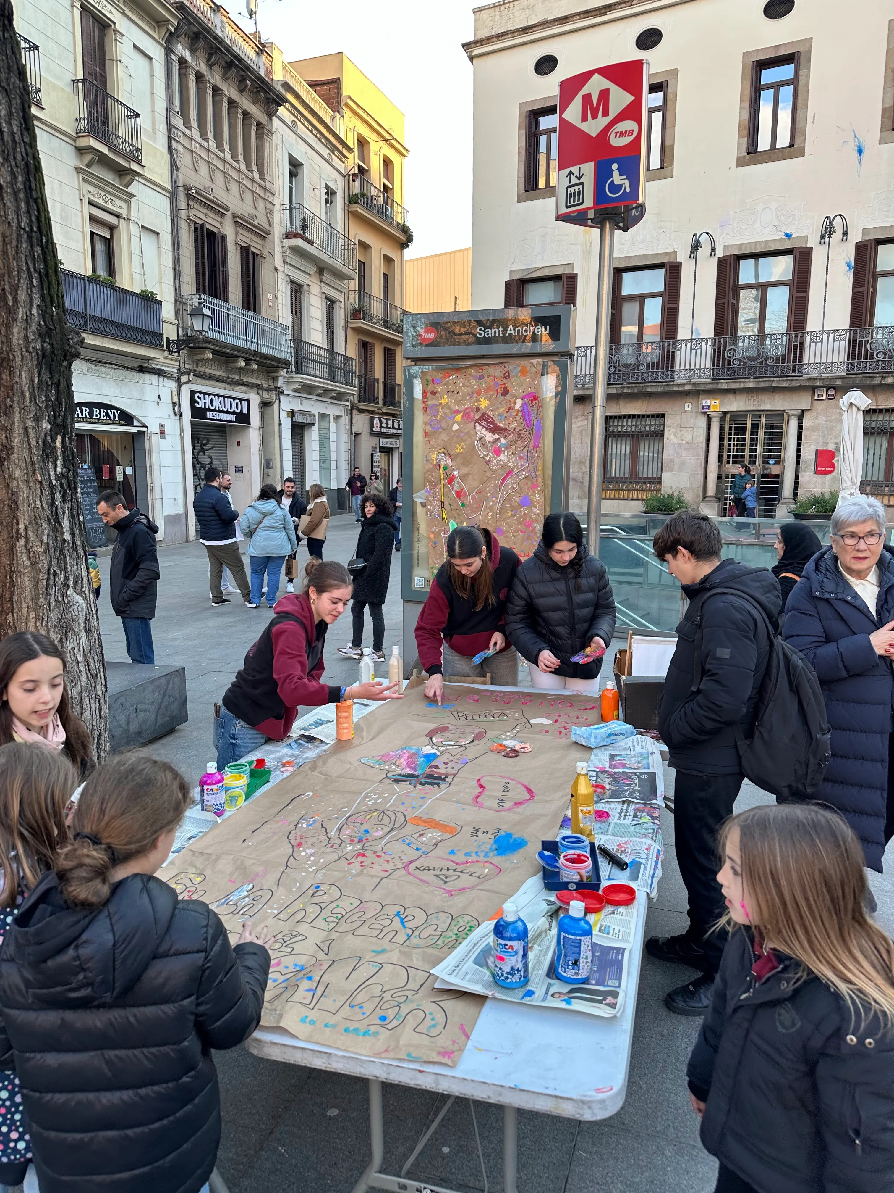 Moment de comunitat durant la Jornada solidària Repte Metàstasi