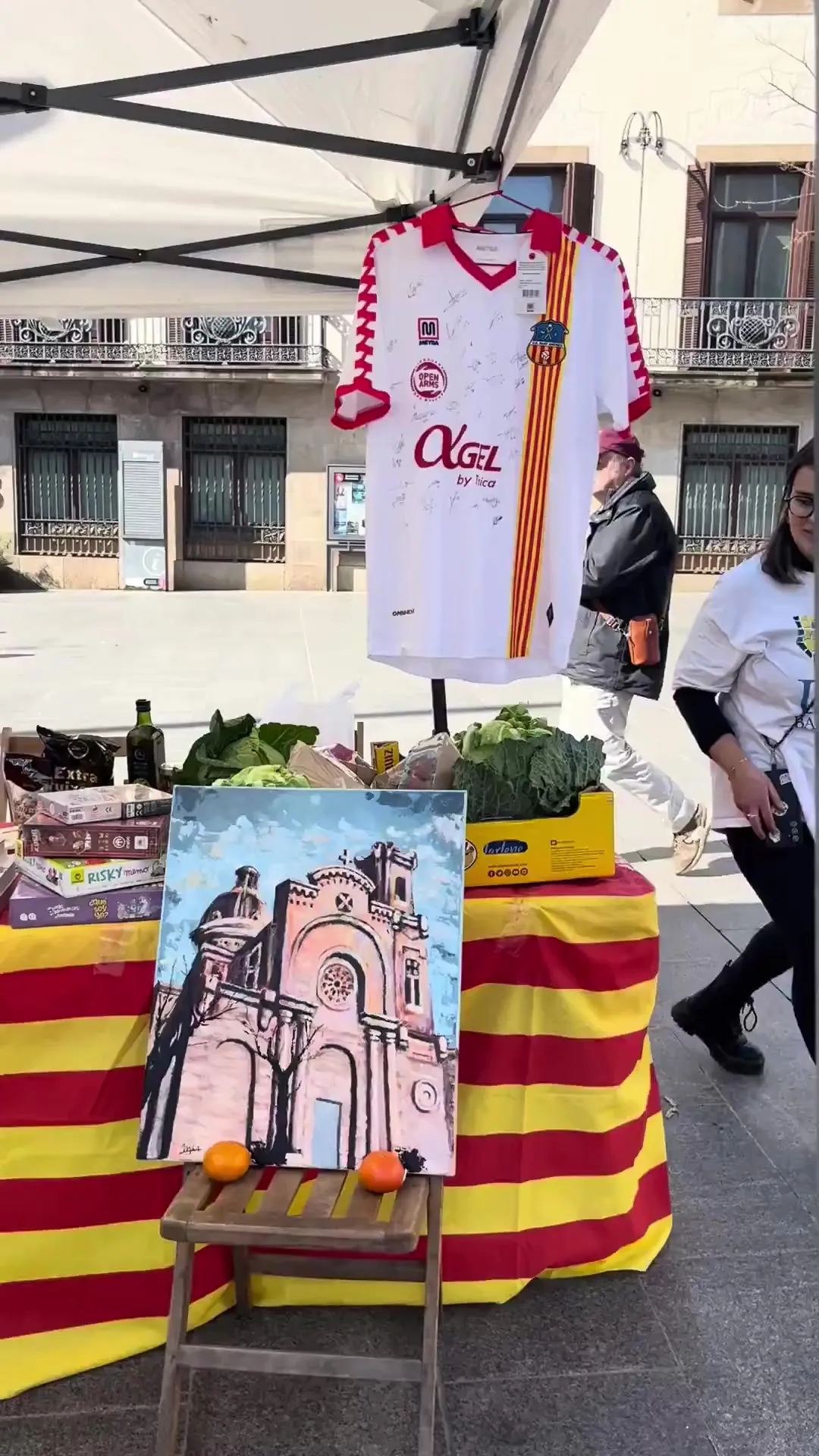Fotograma inicial de Taula solidària de la jornada